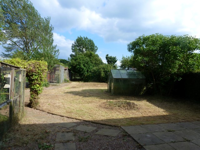 2 Hawthorne Cottages, Avenbury, Bromyard, Herefordshire HR7 4JZ