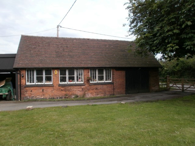 The Estate Workshop, Hanley Castle, Worcester, WR8 0BU. - Click for more details